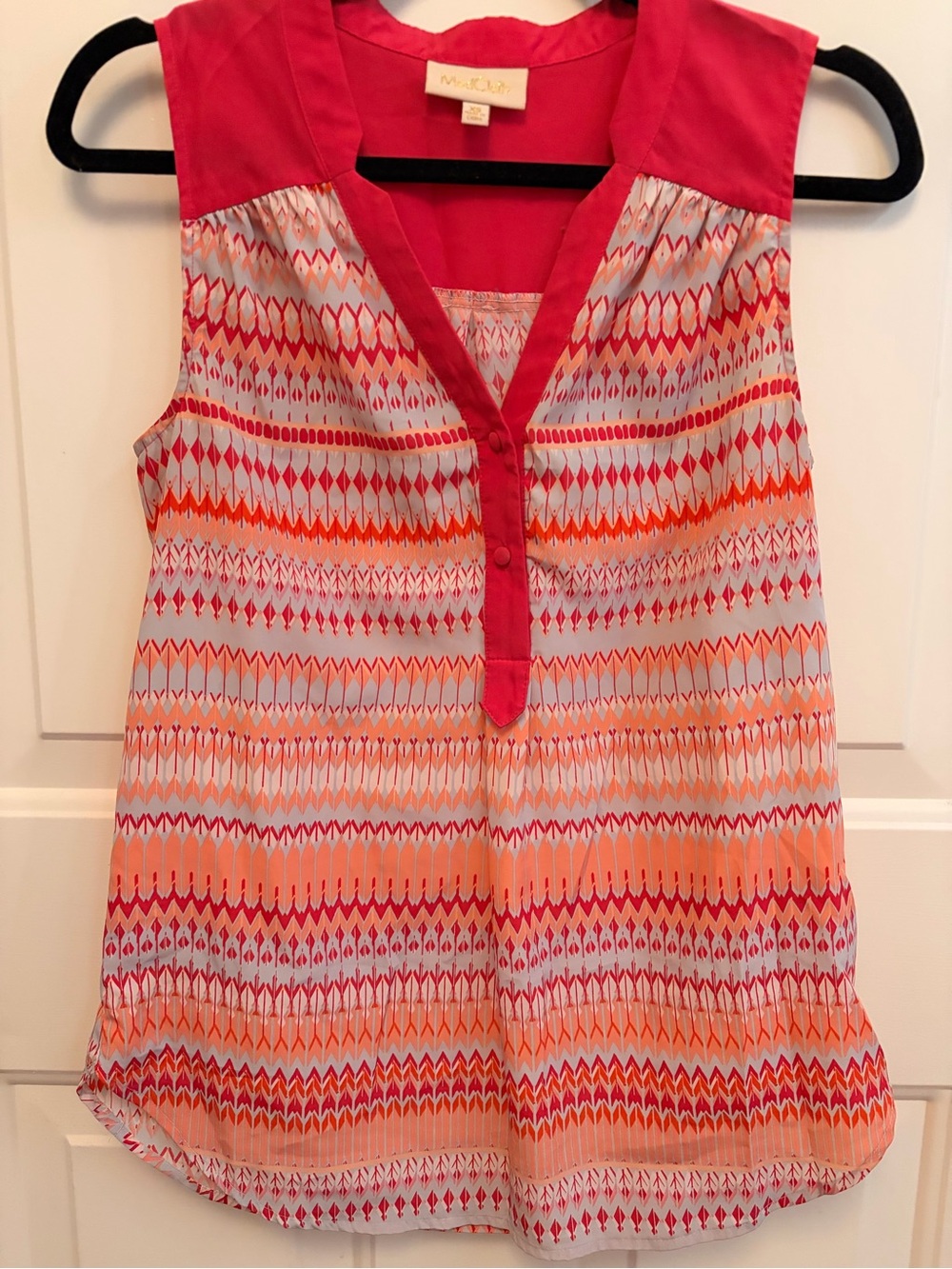 Modcloth Market & Spruce Coral Printed Sleeveless V-Neck Top